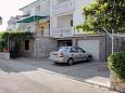 Parking lot - Rooms 5371 Parking lot Krk (Krk) - Accommodation 5371 - Rooms with pebble beach.
