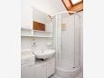 Bathroom 2 Bathroom 2 - Apartment A-538-a - Apartments Jelsa (Hvar) - 538