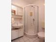 Bathroom 1 Bathroom 1 - Apartment A-538-b - Apartments Jelsa (Hvar) - 538
