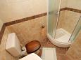 Bathroom Baška, Bathroom u smještaju tipa room, dopusteni kucni ljubimci.