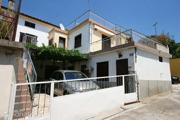 Property - Apartments 5524 Property Novi Vinodolski (Novi Vinodolski) - Accommodation 5524 - Apartments in Croatia.