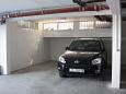 Parking lot - Apartments 5607 Parking lot Supetar (Brač) - Accommodation 5607 - Apartments with pebble beach.