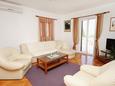 Living room Living room - Apartment A-5628-a - Apartments Supetar (Brač) - 5628