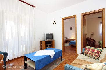 Living room Supetar, Living room u smještaju tipa apartment, dopusteni kucni ljubimci i WIFI.