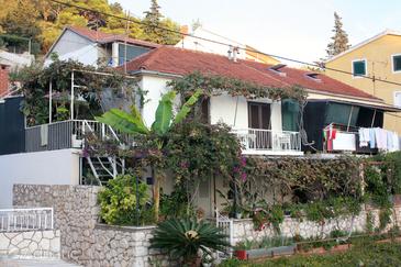 Property - Apartments 5690 Property Hvar (Hvar) - Accommodation 5690 - Apartments with pebble beach.