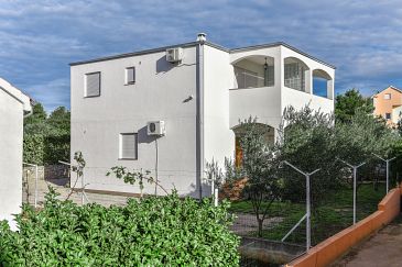 Property - Apartments 5742 Property Srima - Vodice (Vodice) - Accommodation 5742 - Apartments with pebble beach.
