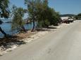 Parking lot - Apartments 580 Parking lot Sućuraj (Hvar) - Accommodation 580 - Apartments near sea.