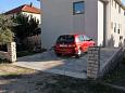 Parking lot - Apartments 5815 Parking lot Vodice (Vodice) - Accommodation 5815 - Apartments with pebble beach.