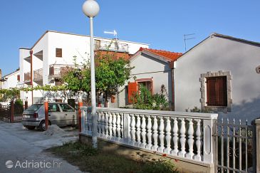 Property - Apartments 5822 Property Sabunike (Zadar) - Accommodation 5822 - Apartments with sandy beach.