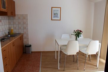 Dining room Biograd na Moru, Dining room u smještaju tipa apartment, dostupna klima i WIFI.