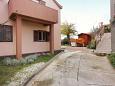 Parking lot - Apartments 5930 Parking lot Nin (Zadar) - Accommodation 5930 - Apartments near sea with sandy beach.