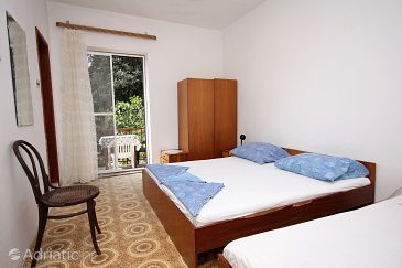 Bedroom Saplunara, Bedroom u smještaju tipa room, dopusteni kucni ljubimci.