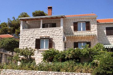 Property Postira, Brač, Property 6053 - Apartments blizu mora with pebble beach.