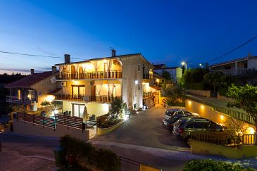 Property - Apartments 6128 Property Zadar (Zadar) - Accommodation 6128 - Apartments with pebble beach.