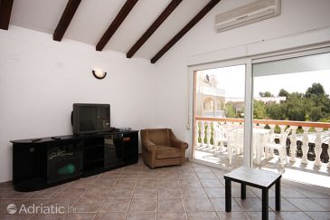 Living room Vodice, Living room u smještaju tipa apartment, dostupna klima i WIFI.