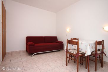 Dining room Kustići, Dining room u smještaju tipa apartment, WIFI.