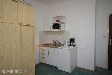 Studio flat AS-6429-a - Apartments Pirovac (Šibenik) - 6429