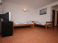 Living room Mandre, Living room u smještaju tipa apartment, dostupna klima i WIFI.