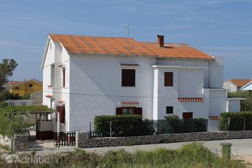 Property - Apartments 6468 Property Povljana (Pag) - Accommodation 6468 - Apartments with sandy beach.