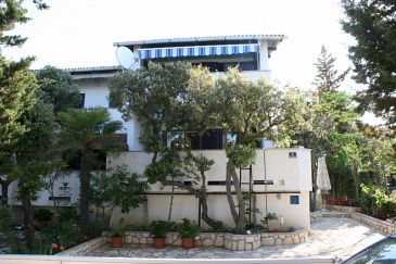 Property Mandre, Pag, Property 6515 - Apartments blizu mora.