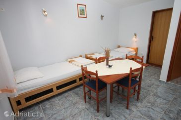 Dining room Starigrad, Dining room u smještaju tipa apartment, dostupna klima i WIFI.