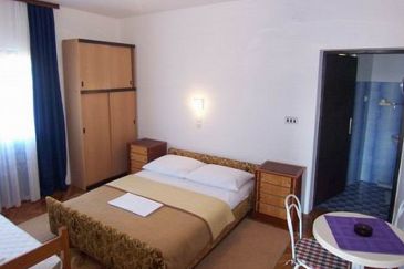 Room S-6627-b - Apartments and Rooms Starigrad (Paklenica) - 6627