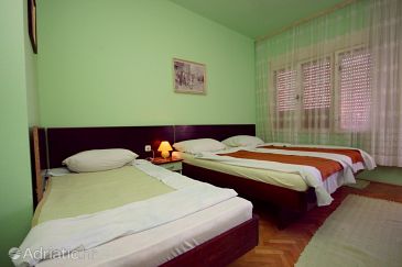 Room S-6637-f - Rooms Starigrad (Paklenica) - 6637