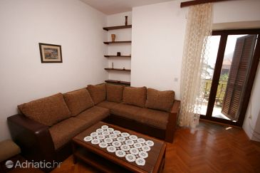 Living room Podgora, Living room u smještaju tipa apartment, dopusteni kucni ljubimci i WIFI.