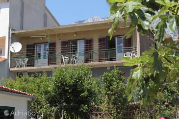 Property - Apartments 6717 Property Makarska (Makarska) - Accommodation 6717 - Apartments near sea with pebble beach.