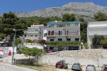 Property - Apartments 6761 Property Baška Voda (Makarska) - Accommodation 6761 - Apartments with pebble beach.