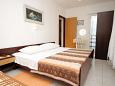 Bedroom 2 Bedroom 2 - Apartment A-6948-a - Apartments Tar (Poreč) - 6948