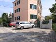 Parking lot - Apartments 7113 Parking lot Rovinj (Rovinj) - Accommodation 7113 - Apartments with pebble beach.