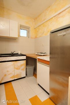 Kitchen Medulin, Kitchen u smještaju tipa studio-apartment, dopusteni kucni ljubimci i WIFI.