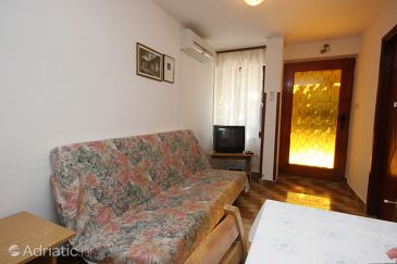 Apartment A-7393-b - Apartments Pješčana Uvala (Pula) - 7393