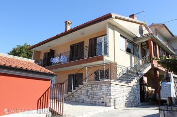 Property - Apartments 7402 Property Štrmac (Labin) - Accommodation 7402 - Apartments with pebble beach.
