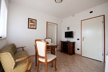 Dining room Medulin, Dining room u smještaju tipa apartment, dostupna klima i WIFI.