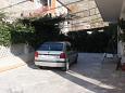 Parking lot - Apartments 7481 Parking lot Dugi Rat (Omiš) - Accommodation 7481 - Apartments with pebble beach.
