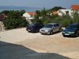 Parking lot - Apartments 7532 Parking lot Duće (Omiš) - Accommodation 7532 - Apartments with sandy beach.