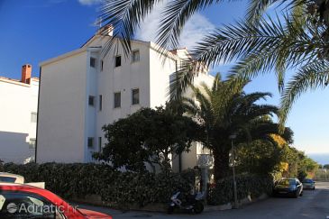 Property - Apartments 7568 Property Split (Split) - Accommodation 7568 - Apartments with pebble beach.
