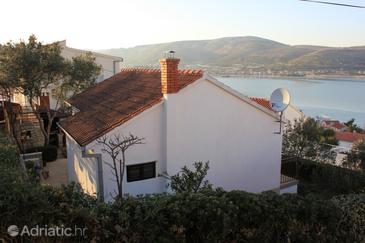 Property - Vacation Rentals 7583 Property Mastrinka (Čiovo) - Accommodation 7583 - Vacation Rentals with pebble beach.