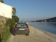 Parking lot Povlja, Brač, Parking lot 762 - Apartments blizu mora.