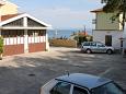 Parking lot - Rooms 7792 Parking lot Lovran (Opatija) - Accommodation 7792 - Rooms with pebble beach.