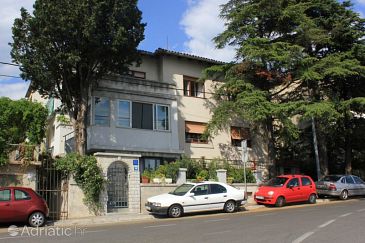 Property - Apartments 7825 Property Rijeka (Rijeka) - Accommodation 7825 - Apartments with pebble beach.