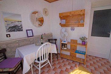 Dining room Veli Lošinj, Dining room u smještaju tipa apartment, WIFI.