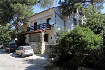 Property - Apartments 8091 Property Artatore (Lošinj) - Accommodation 8091 - Apartments near sea with pebble beach.