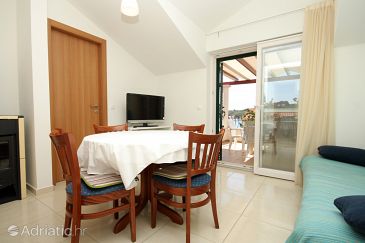 Apartment A-8103-a - Apartments Verunić (Dugi otok) - 8103