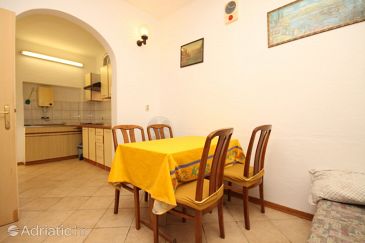 Dining room Sali, Dining room u smještaju tipa apartment, WIFI.