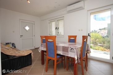 Apartment A-8233-a - Apartments Kali (Ugljan) - 8233