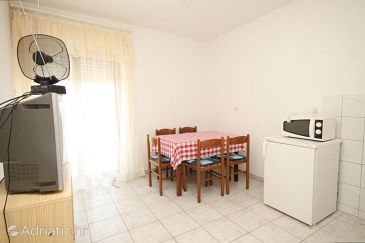 Dining room Ugljan, Dining room u smještaju tipa apartment, dopusteni kucni ljubimci i WIFI.