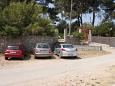 Parking lot - Apartments 8307 Parking lot Ždrelac (Pašman) - Accommodation 8307 - Apartments near sea.